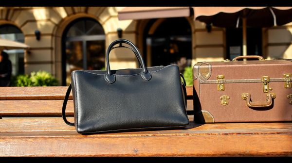 Découvrez la meilleure sélection de sacs et bagages à Paris 7e